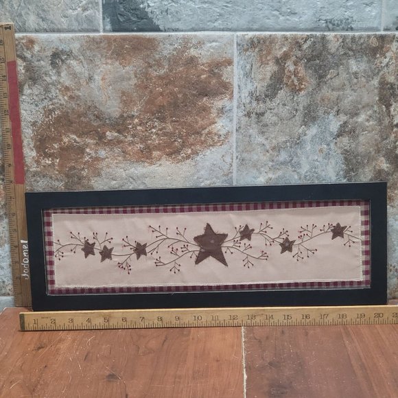 Home Goods Framed Embroidered Star Berries Fabric Wall Hanging Decor - Picture 10 of 11